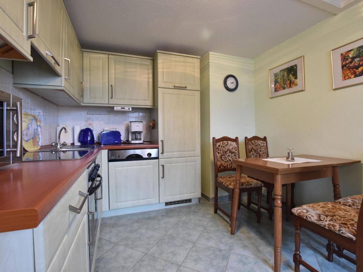 Classy Apartment In Boltenhagen With Terrace Esterno foto
